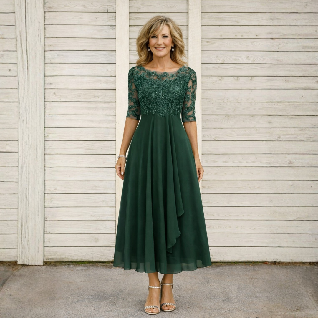 Zaria™ – The Flattering Lace Midi Dress