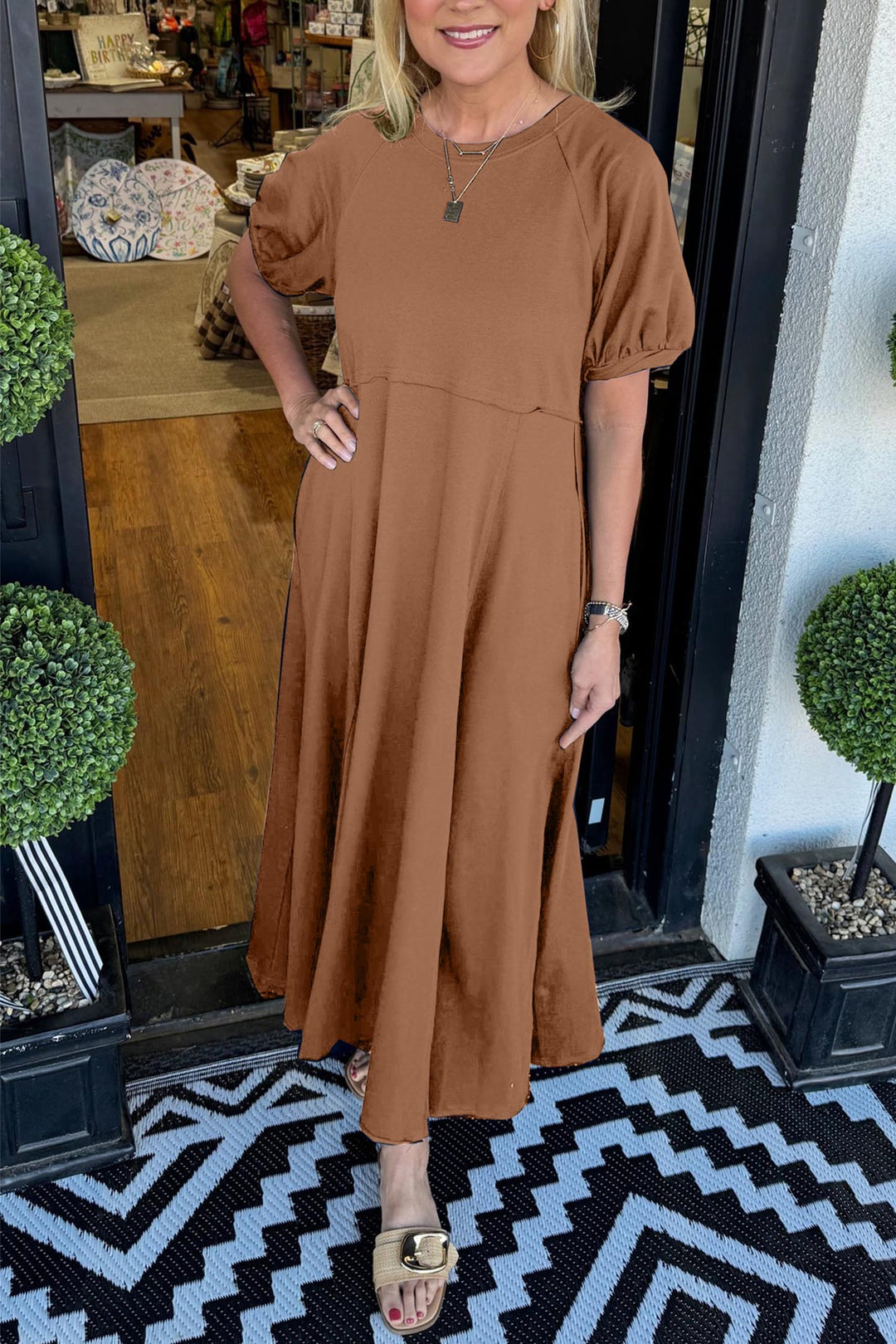 Elis | Women's Solid Color Puff Sleeve Round Neck Long Dress